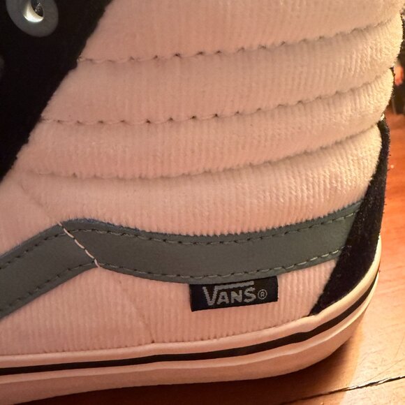 Vans S8-Hi Pro Fabiana Delfino Sneaker Womens Size 8 - Picture 3 of 8